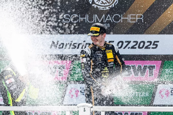 Podium: Jordan Pepper, Grasser Racing Team
