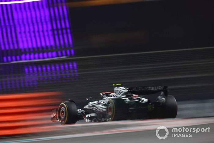 Yuki Tsunoda, AlfaTauri AT04