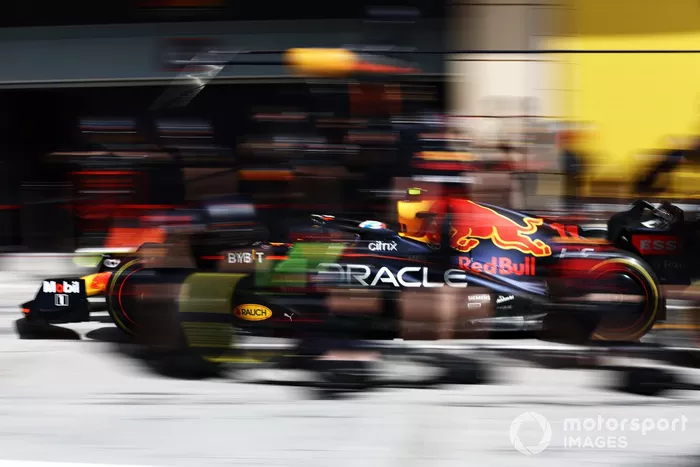 Sergio Pérez, Red Bull Racing RB18