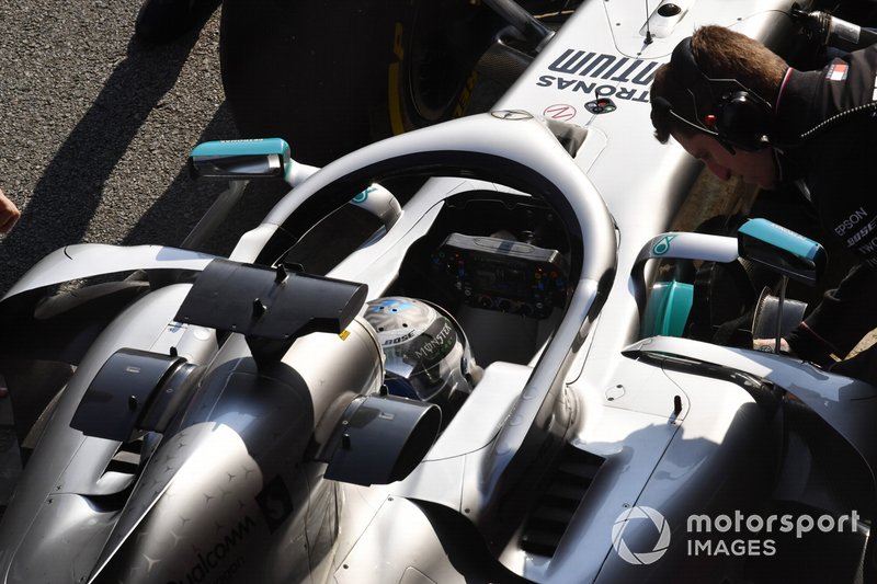 Mercedes W10