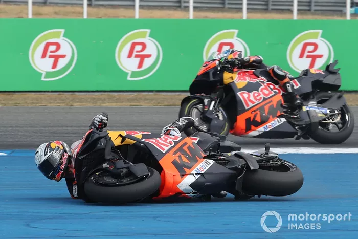 Pedro Acosta, Red Bull KTM Factory Racing Crash
