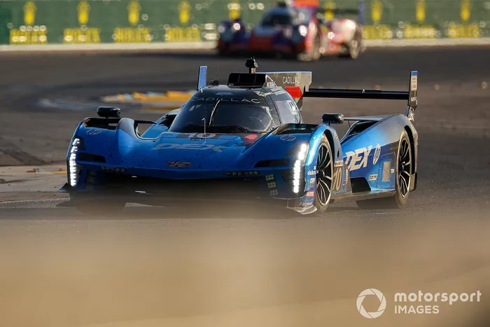 #10 Cadillac Wayne Taylor Racing Cadillac V- Series.R: Ricky Taylor, Filipe Albuquerque, Will Stevens, Brendon Hartley