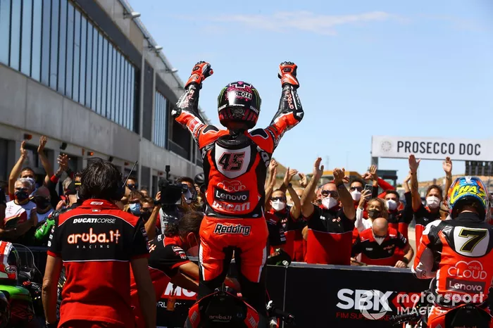 Scott Redding, Aruba.it Racing Ducati, vince la gara