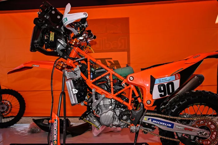 #90 Tech 3 KTM Factory Racing: Danilo Petrucci, service area