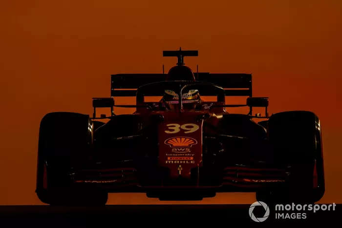 Robert Shwartzman, Ferrari SF21