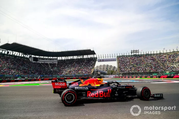 Max Verstappen, Red Bull Racing RB16B