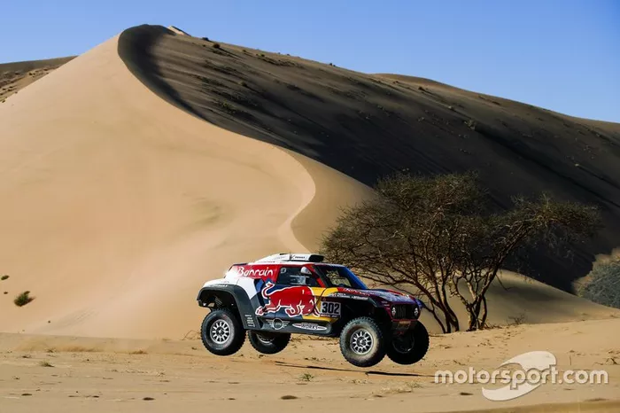 #302 JCW X-Raid Team: Stephane Peterhansel, Paulo Fiuza