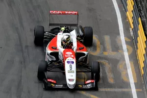 Mick Schumacher, SJM Theodore Racing by PREMA