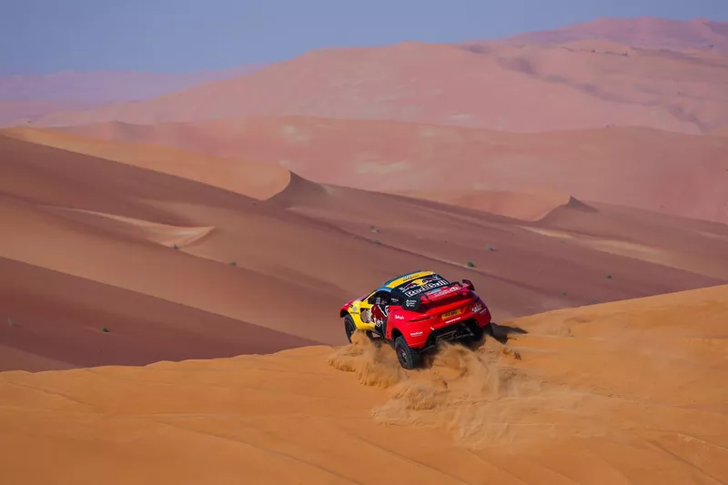 #201 Bahrain Raid Xtreme Prodrive: Sebastien Loeb, Fabian Lurquin