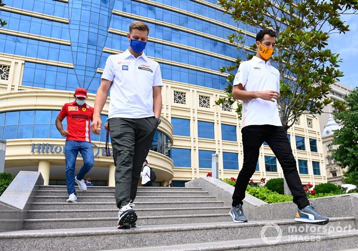 Mick Schumacher, Haas F1, Daniel Ricciardo, McLaren