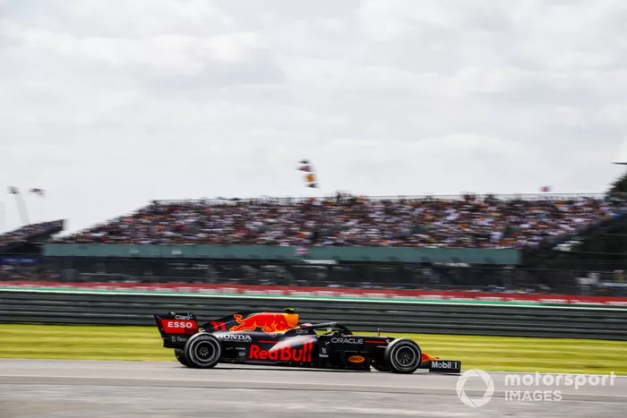 Sergio Pérez, Red Bull Racing RB16B