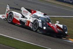 #5 Toyota Racing, Toyota TS050 Hybrid: Anthony Davidson, Sébastien Buemi, Kazuki Nakajima