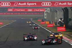 #8 Audi Sport Team Joest Audi R18 e-tron quattro: Лукас ді Грассі, Лоік Дюваль, Олівер Джарвіс