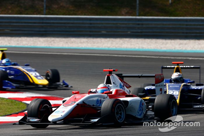 Alexander Albon, ART Grand Prix