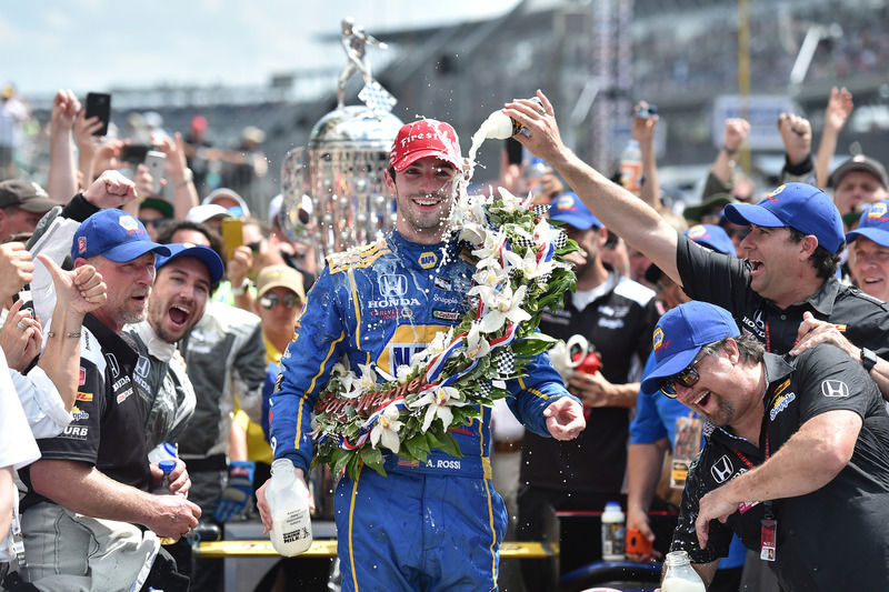 Le vainqueur Alexander Rossi, Herta - Andretti Autosport Honda