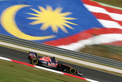 Даниил Квят, Scuderia Toro Rosso STR11