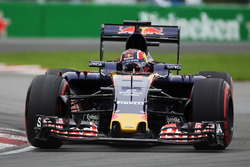 Даниил Квят, Scuderia Toro Rosso STR11