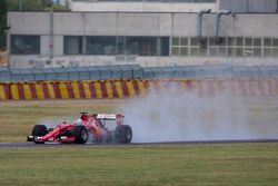 Sebastian Vettel, Ferrari, prova le gomme Pirelli 2017