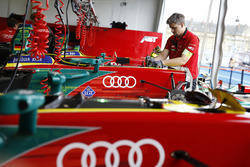 LGT Logo auf dem Audi Sport ABT Schaeffler Auto