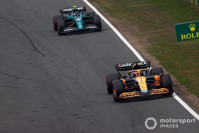 Daniel Ricciardo, McLaren MCL36, Sebastian Vettel, Aston Martin AMR22, Valtteri Bottas, Alfa Romeo C42