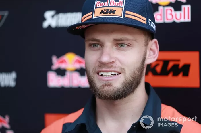 Brad Binder: renovado hasta final 2021