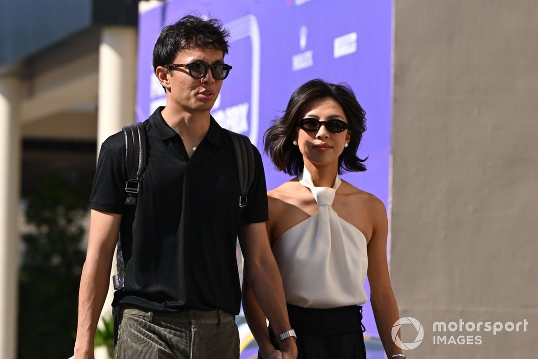 Alex Albon, equipa Williams Racing, namorada Lily Muni He