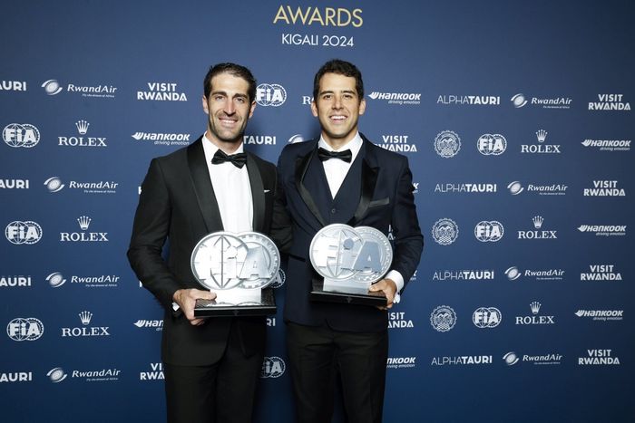 Lucas Moraes, Armand Monleon