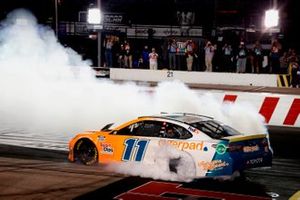 Race winner Denny Hamlin, Joe Gibbs Racing, Toyota Camry Offerpad