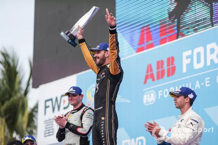 Jean-Eric Vergne, DS TECHEETAH, 1st position, celebrates on the podium alongside Oliver Rowland, Nissan e.Dams, 2nd position, Antonio Felix da Costa, BMW I Andretti Motorsports, 3rd position, 