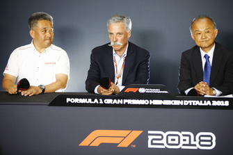 Masashi Yamamoto, General Manager, Honda Motorsport, Chase Carey, Chairman, Formula One, and Susumu Yamashita, President at MobilityLand Corp, announce Hondas sponsorship of the Japanese Grand Prix