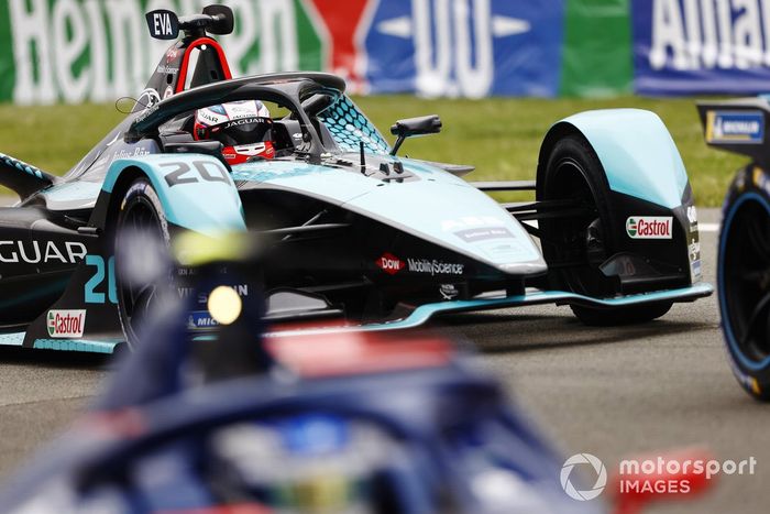 Mitch Evans, Jaguar Racing, Jaguar I-TYPE 5