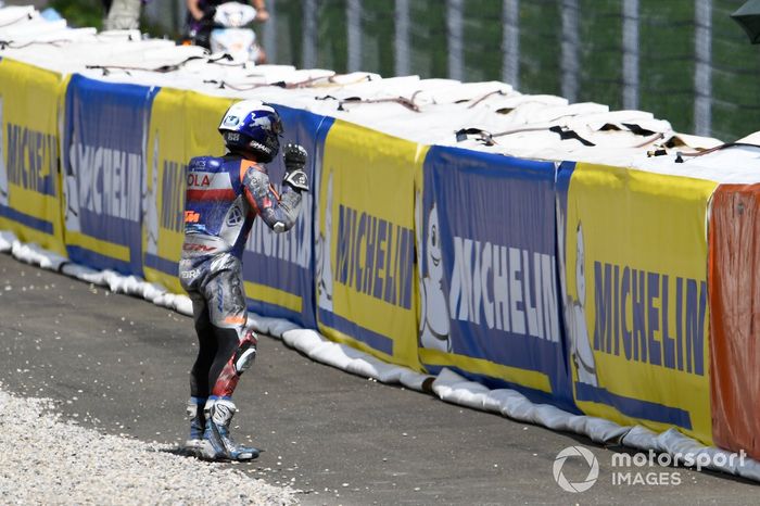 Accidente de Miguel Oliveira, Red Bull KTM Tech 3, Pol Espargaró, Red Bull KTM Factory Racing
