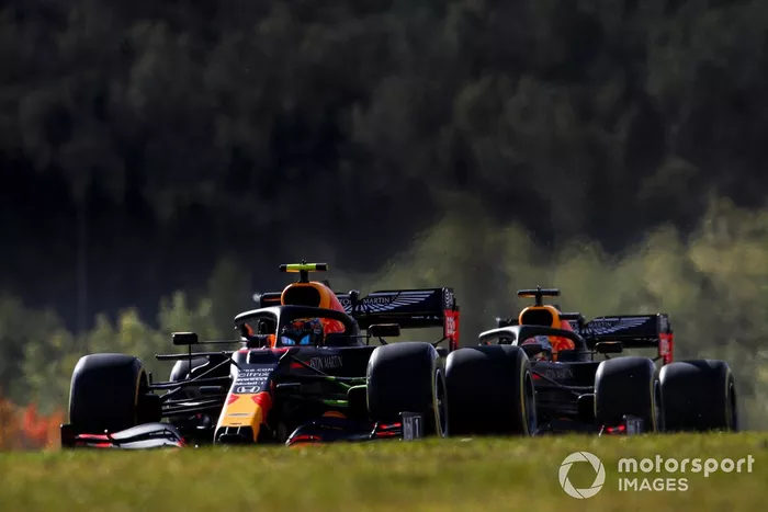 Alex Albon, Red Bull Racing RB16, Max Verstappen, Red Bull Racing RB16