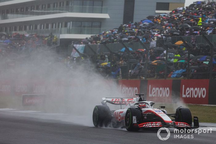 Kevin Magnussen, Haas VF-22