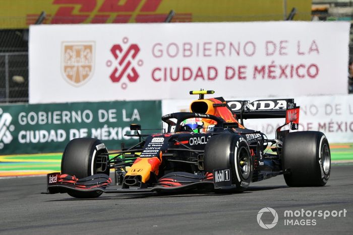 Sergio Pérez, Red Bull Racing RB16B
