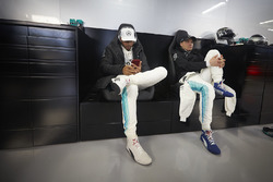 Valtteri Bottas, Mercedes AMG F1, Lewis Hamilton, Mercedes AMG F1