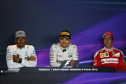 Lewis Hamilton, Mercedes AMG F1 W07, Nico Rosberg, Mercedes AMG Petronas F1 W07 and Sebastian Vettel