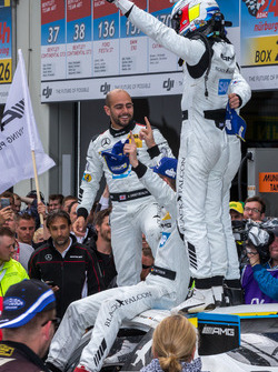 Sieger #4 AMG-Team Black Falcon, Mercedes-AMG GT3: Bernd Schneider, Maro Engel, Adam Christodoulou, Manuel Metzger