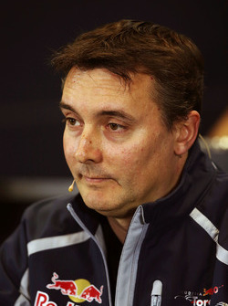 James Key, Director técnico de Scuderia Toro Rosso en la Conferencia de prensa