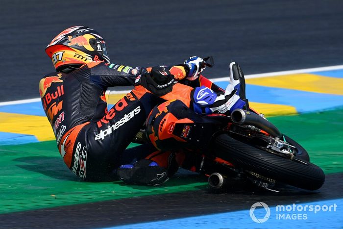 Caída de Pedro Acosta, Red Bull KTM Ajo
