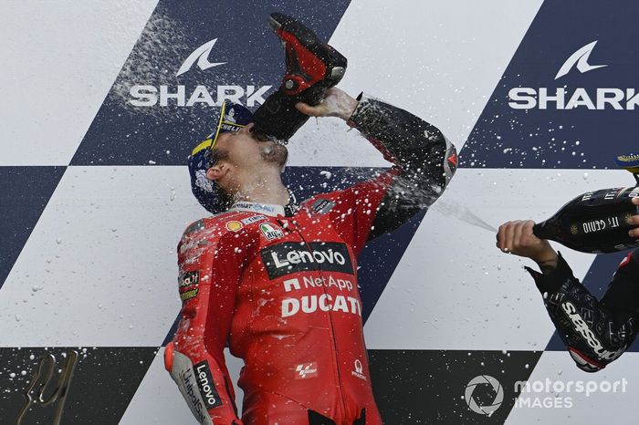 Podio: ganador de la carrera Jack Miller, Ducati