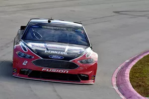 Brad Keselowski, Team Penske, Ford Fusion Thomas Built Buses