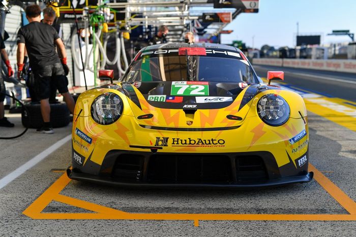 #72 Hub Auto Racing Porsche 911 RSR - 19 LMGTE Pro, Dries Vanthoor, Alvaro Parente, Maxime Martin