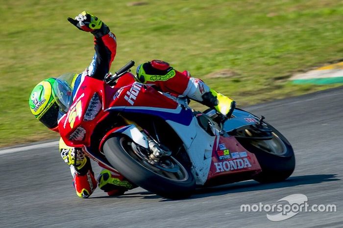 Eric Granado durante etapa do SuperBike Brasil em Goiânia