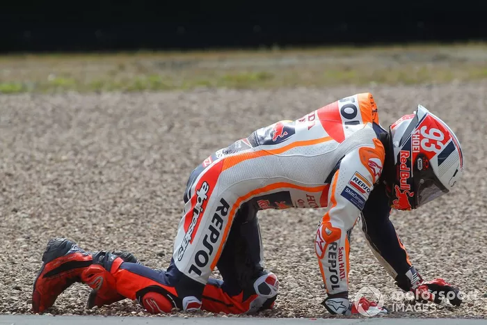 Les 3 chutes de Marc Márquez aux qualifications du GP d'Allemagne