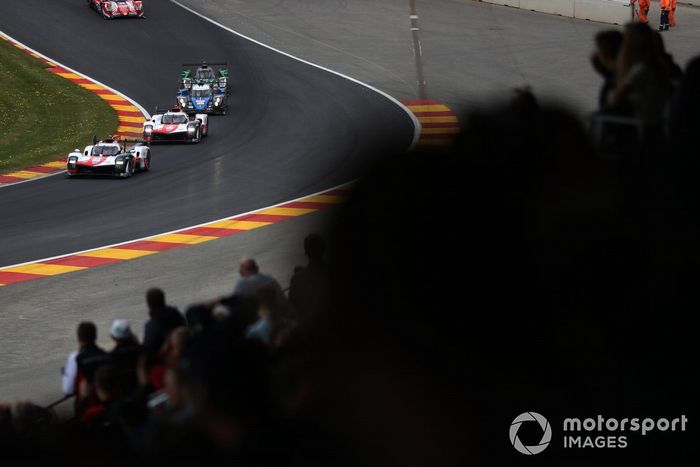 #8 Toyota Gazoo Racing Toyota GR010 - Hybrid Hypercar de Sebastien Buemi, Ryo Hirakawa, Brendon Hartley