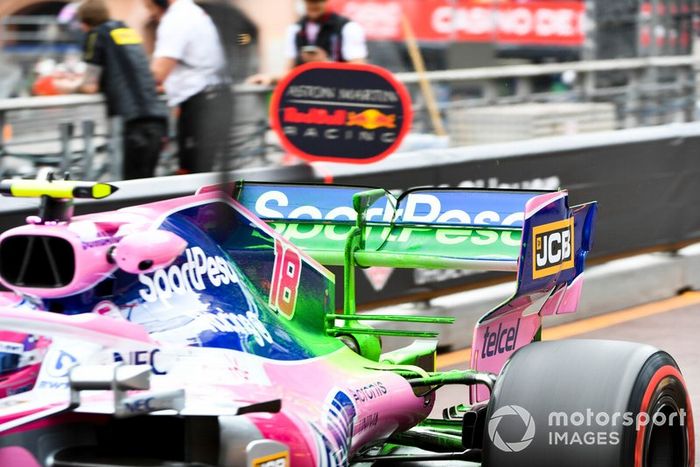 Parafina en el coche de Lance Stroll, Racing Point RP19