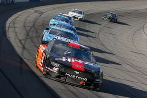  Clint Bowyer, Stewart-Haas Racing, Ford Mustang Haas Automation / ITsavvy and  Kevin Harvick, Stewart-Haas Racing, Ford Mustang Busch Light