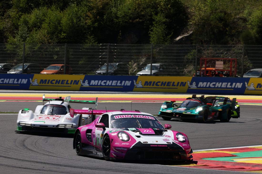 #85 Iron Dames Porsche 911 GT3 R LMGT3: Celia Martin, Rahel Frey, Michelle Gatting
