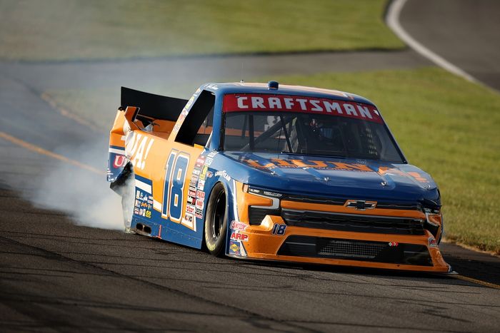 Tyler Ankrum, McAnally-Hilgemann Racing Chevrolet